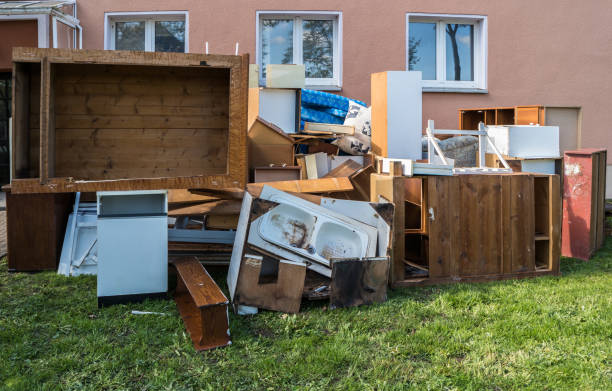Best Hot Tub Removal  in Little Chute, WI